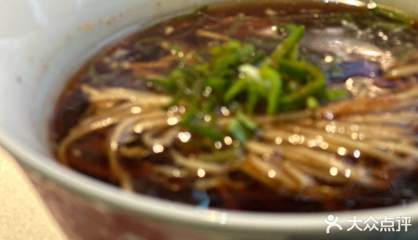 #0元玩转这座城雨天的工作日下午和闺蜜消费长宁券逛了