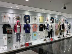 -优衣库(上海正大广场店)