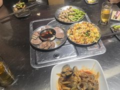-马路牙子烧烤音乐酒馆(望京店)