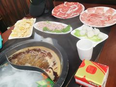 -陈府大宅门成都火锅·手切鲜肉(太原街店)
