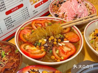 在厦门！！这家店带你尝遍成都爆火小吃