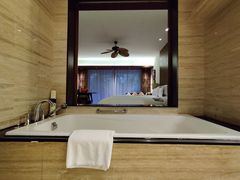 -石梅湾艾美度假酒店