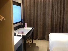 -苏州观前街亚朵酒店