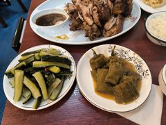 -聚首堂·特色小吃·肘子(什刹海德胜门店)