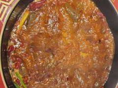 -扎起市井老火锅(乐山总店)