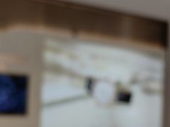 -亨吉利世界名表中心(砂之船奥莱店)