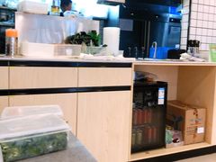 -蒙自源米线大王(江南西路店)