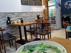 -黄阿姨锅贴大王(万航渡路店)