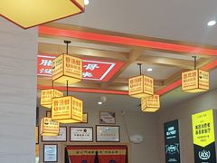 -阿婆情腊排骨火锅(金虹路店)