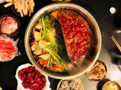 -岗上渣渣老火锅(两路口店)