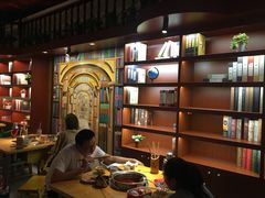 景观位-班花麻辣烫(南京概念店)