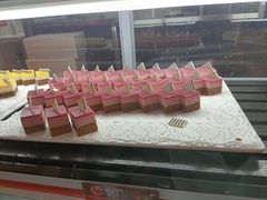 -佰烧海鲜烤肉火锅自助(世茂国际广场店)