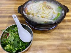 -贵州沾水米线(学田湾店)