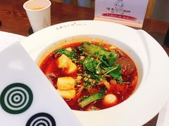 -成都你六姐·牛肉冒菜(城市集市合生汇店)