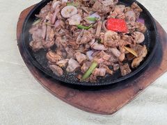 -标记美食新鲜猪杂(兴南大道店)