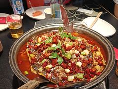 -辣尚瘾·烤鱼·新川菜(牡丹园直营店)