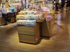 -九木杂物社(新奥购物中心店)