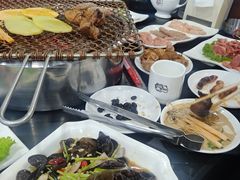 -啊美丽炭火烤肉(沈辽路店)