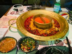 -哥老官重庆美蛙鱼头(宝山龙湖店)