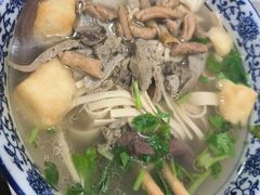 -叶新小吃店(来凤小区总店)