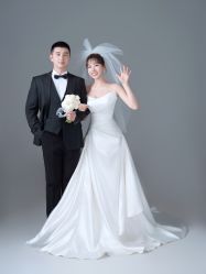 -Mu慕婚纱摄影·超级工作室