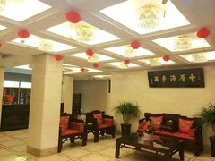 -鲁班小馆(政四街店)