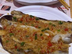 -八条友鲜货烧烤·脆皮烤鱼(石岩旗舰店)