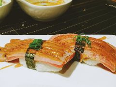 三文鱼寿司-井梧町川式料理(海河店)