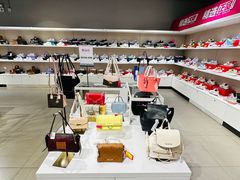 -唯品会(北京国瑞城店)