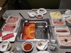 -海底捞火锅(关山保利店)
