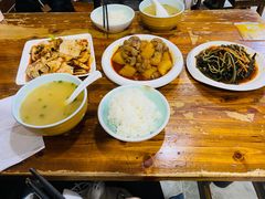 -朱大嘴肥肠血旺(福字街店)