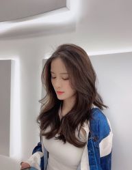 -东秀护肤造型