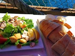 -The Crab Pot Seattle