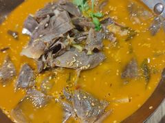 酸菜牛肉-香山湖家家宴(中山陵店)