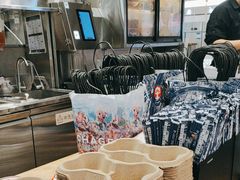 -霸王茶姬(上海静安大悦城店)