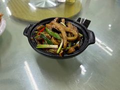 -双月饭店·20年老字号(新村店)