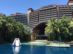 -三亚湾海居铂尔曼度假酒店