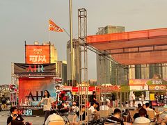 -东港音乐喷泉广场