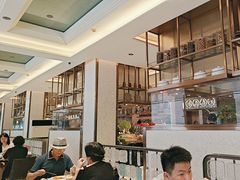 -东方红海鲜百汇(国际大厦店)