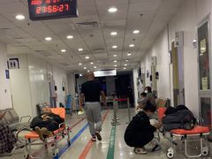 -东方医院南院-停车场
