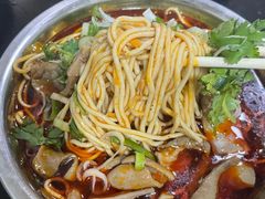 红油牛杂粉-薛记襄阳香辣牛肉面(平安路店)
