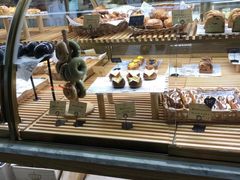 面包甜点陈列柜-安上烘焙 ENCHANTE(世纪汇店)