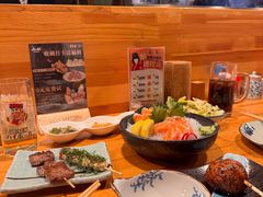 -晶吉·居酒屋·烧鸟·海胆(民主广场店)