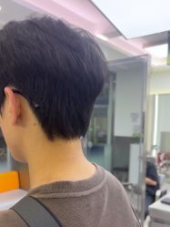 -首脑美发沙龙