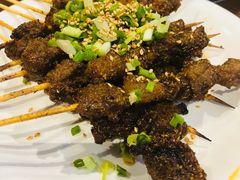 -乡土黄·鲜牛肉火锅·小龙虾(兴业街店)
