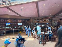 -横琴湾畔餐厅(长隆海洋王国白鲸剧场店)