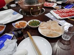 -楼外楼大刀肉传统火锅居(幸福街店)