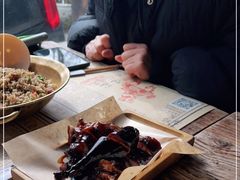 -卤儿道道(经纬店)