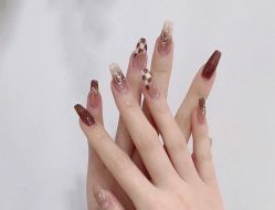 -手艺人不办卡美甲美睫