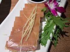 肴肉-周家二小姐的菜(西津渡店)